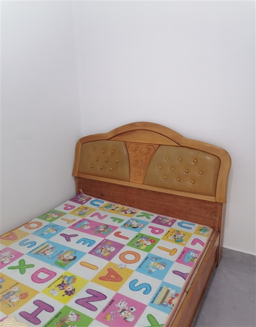 七中對(duì)面住房出租