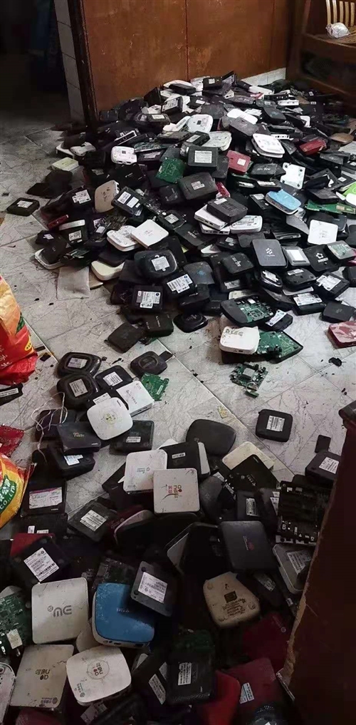 岳陽高價上門回收舊衣物,鞋包,冰箱,洗衣機,電腦,舊手機