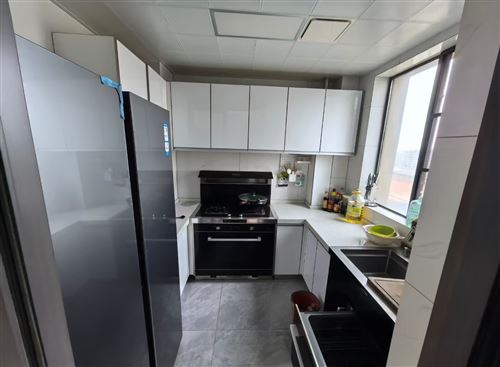 優(yōu)質(zhì)好房推薦 湖濱精裝三房