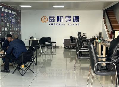 岳陽尊德名車維修改裝升級